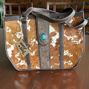 Tony Lama Conceal Carry tote,calf hair,snap:zip close,card slots,shoulder strap